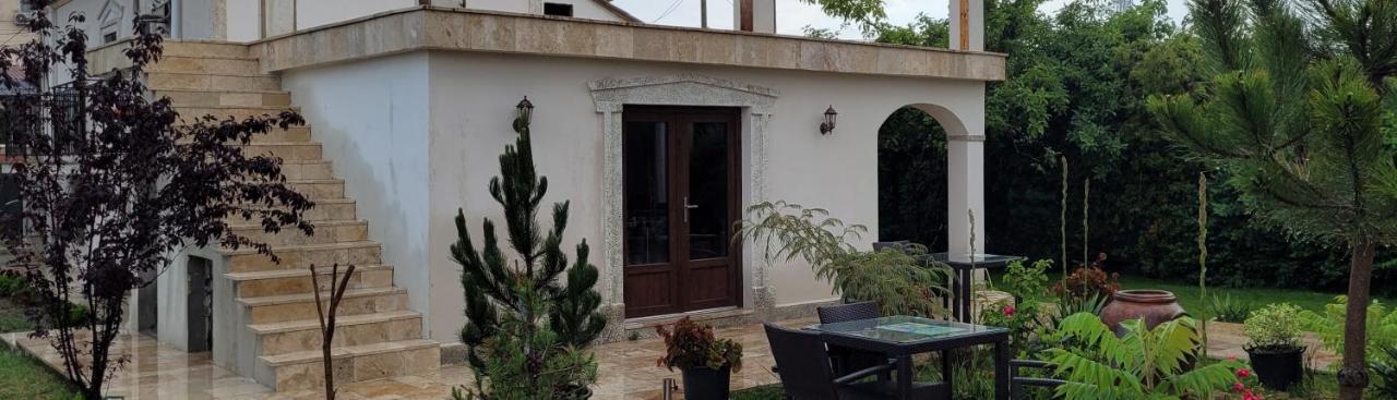 Vila Caviar Hotel Sulina Bagian luar foto