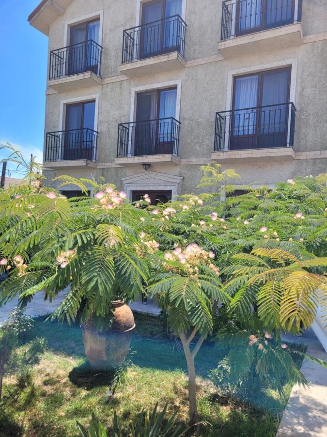 Vila Caviar Hotel Sulina Bagian luar foto