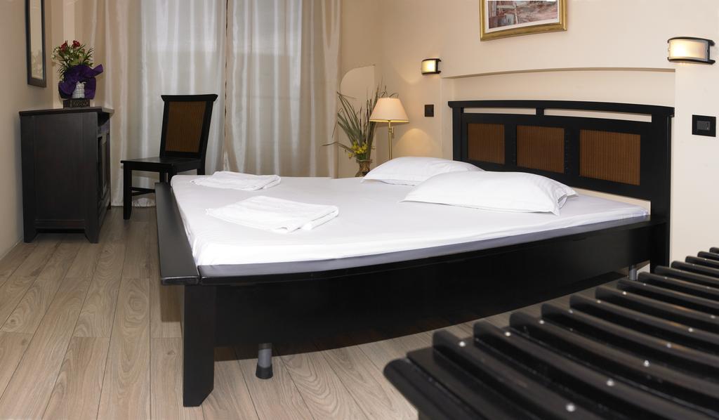 Vila Caviar Hotel Sulina Ruang foto